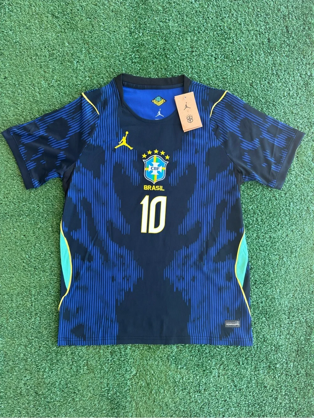 Neymar Jr Brazil 2026 Away Jersey — Size XL